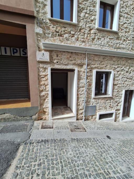 Dommu Amsicora Lägenhet Baunei Exteriör bild